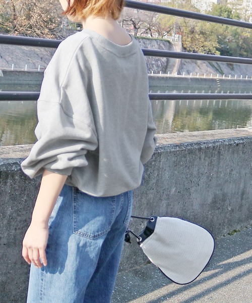 reca(レカ)の「袖ボリュームショート丈スウェット(スウェット・レディース・アイボリー/杢グレー/モカ/カーキ/ラベンダー・M)」の11枚目の写真