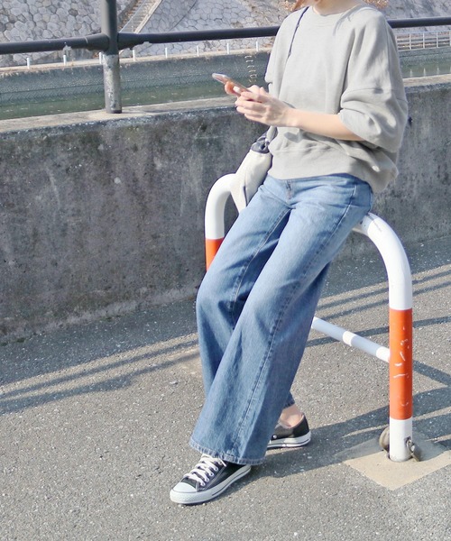 reca(レカ)の「袖ボリュームショート丈スウェット(スウェット・レディース・アイボリー/杢グレー/モカ/カーキ/ラベンダー・M)」の8枚目の写真