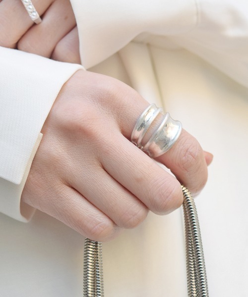 Marient(マリエント)の「ヴィンテージラインリング(リング・レディース・シルバー/ゴールド・FREE)」の7枚目の写真