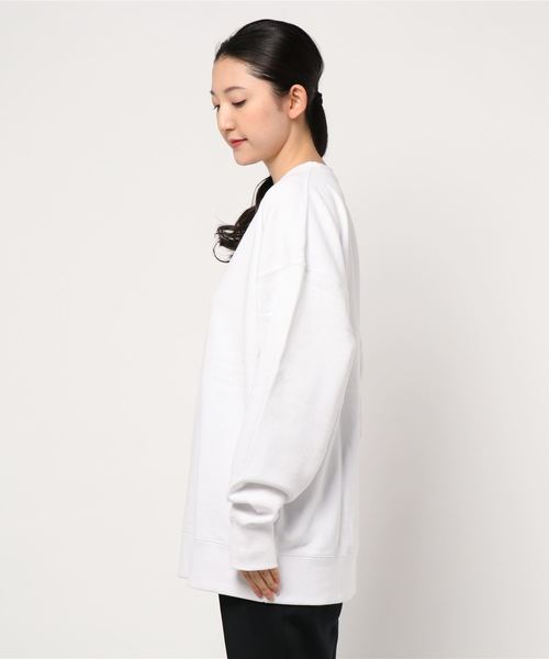 LOWRYS FARM（ローリーズファーム）の「【WEB限定】スウェットＢＩＧプルオーバー　867174（スウェット・レディース・オフホワイト/ネイビー/ブルー系その他・FREE）」の4枚目の写真