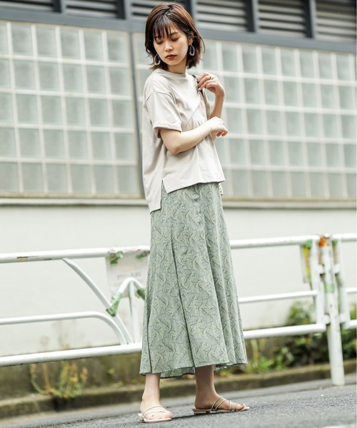 natural couture(ナチュラルクチュール)の「シアーペイズリーパイピングスカート(スカート・レディース・ベージュ/パープル/グリーン・FREE)」の11枚目の写真