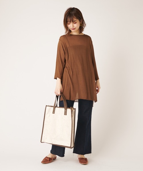 natural couture（ナチュラルクチュール）の「シアーチュニックニット（ニット/セーター・レディース・ブラック/ブラウン/アイボリー/レンガ・FREE）」の13枚目の写真