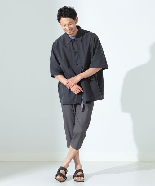 UNIVERSAL OVERALL(ユニバーサルオーバーオール)の「UNIVERSAL OVERALL × B:MING by BEAMS / 別注 チャイナ シャツ(シャツ/ブラウス・メンズ・ブラック/ベージュ/ダークブラウン・SMALL/LARGE/MEDIUM)」の9枚目の写真