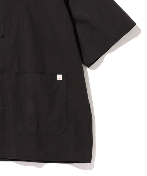 UNIVERSAL OVERALL(ユニバーサルオーバーオール)の「UNIVERSAL OVERALL × B:MING by BEAMS / 別注 チャイナ シャツ(シャツ/ブラウス・メンズ・ブラック/ベージュ/ダークブラウン・SMALL/LARGE/MEDIUM)」の19枚目の写真