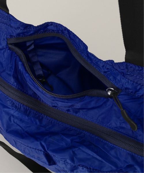 THE NORTH FACE（ザノースフェイス）の「【THE NORTH FACE / ザ ノースフェイス】 FLYWEIGHT TOTE（トートバッグ・メンズ・ブラック/ブルー/パープル・FREE）」の10枚目の写真