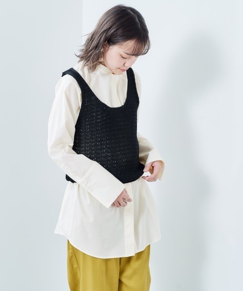 cepo（セポ）の「ニットベスト+ロングカフスシャツ レイヤード（シャツ/ブラウス・レディース・オフホワイト/ブラック/イエロー・M）」の5枚目の写真