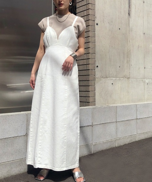 &g'aime（アンジェム）の「【&g'aime】バックカットデニムワンピース（ワンピース・レディース・ホワイト/ブラック/ブルー・FREE）」の12枚目の写真