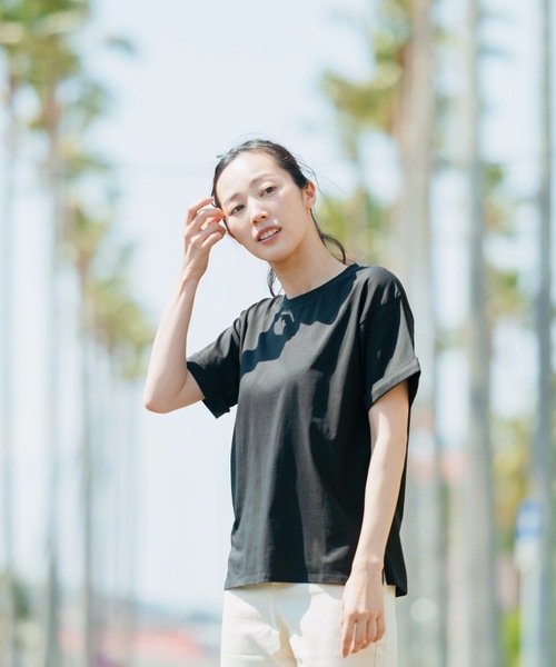 LB/S (エルビーエス)の「袖ロールカフサイドスリットTシャツ 汗染み防止加工素材 ビッグシルエット/オーバーサイズ(Tシャツ/カットソー・レディース・ホワイト/ブラック/ネイビー/ブラウン/ピンク系その他/ライトグリーン/カーキ/ブルー/サックスブルー/ライトベージュ・MEDIUM/LARGE)」の15枚目の写真