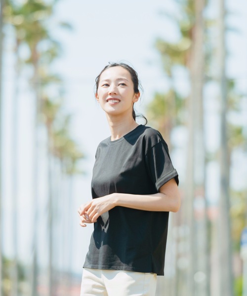 LB/S (エルビーエス)の「袖ロールカフサイドスリットTシャツ 汗染み防止加工素材 ビッグシルエット/オーバーサイズ(Tシャツ/カットソー・レディース・ホワイト/ブラック/ネイビー/ブラウン/ピンク系その他/ライトグリーン/カーキ/ブルー/サックスブルー/ライトベージュ・MEDIUM/LARGE)」の16枚目の写真