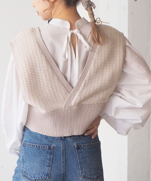 tiptop（ティップトップ）の「柄編み前後2wayビスチェ（ベスト・レディース・ブラック/ブラウン/ブルー/グレイッシュベージュ/ライトベージュ/C/アイボリー/B/A/ダークブルー・FREE）」の15枚目の写真