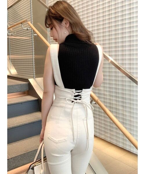 RESEXXY（リゼクシー）の「ストレッチフレアサロペット（つなぎ/オールインワン・レディース・ホワイト/ベージュ/インディゴブルー・FREE）」の20枚目の写真