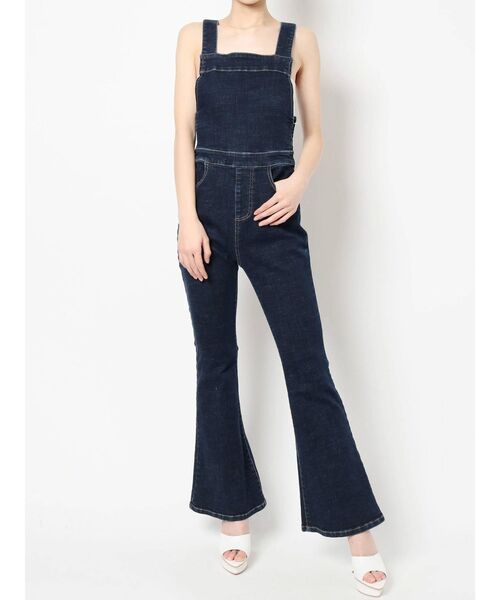 RESEXXY（リゼクシー）の「ストレッチフレアサロペット（つなぎ/オールインワン・レディース・ホワイト/ベージュ/インディゴブルー・FREE）」の8枚目の写真