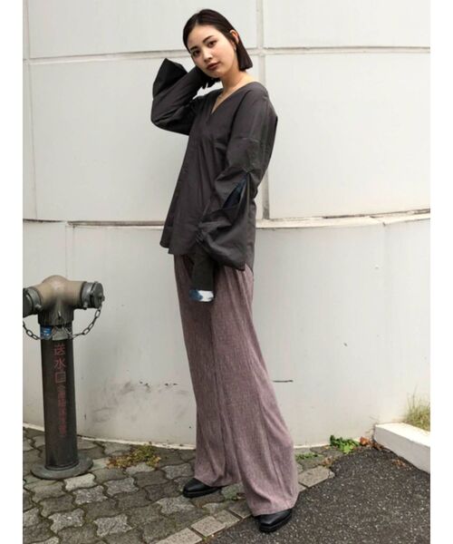 EMODA（エモダ）の「スリーブレイヤートップ（シャツ/ブラウス・レディース・アイボリー/ブラック・FREE）」の11枚目の写真