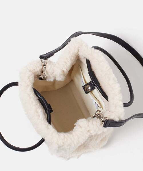 CONVERSE TOKYO（コンバーストウキョウ）の「ボアショッパーバッグ(S)-2（ショルダーバッグ・レディース・ホワイト/グレー/イエロー・FREE）」の7枚目の写真