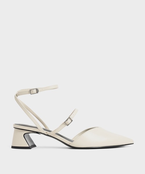 CHARLES & KEITH(チャールズ & キース)の「ダブルストラップパンプス / Double Strap Pumps(パンプス・レディース・ブラック/オフホワイト/イエロー・22.5cm/23cm/23.5cm/24.5cm/25cm/25.5cm)」の2枚目の写真