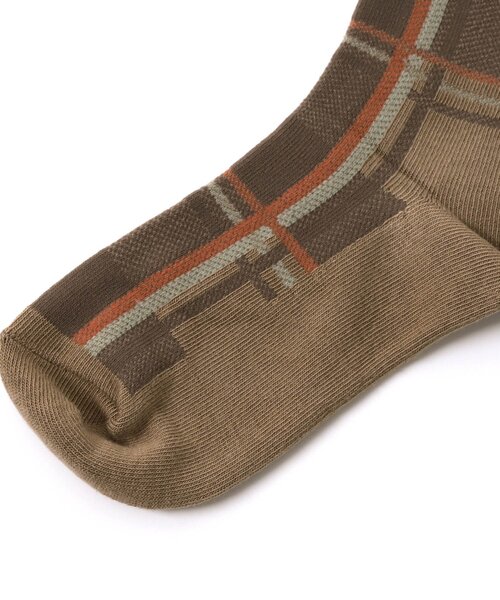 BREEZE（ブリーズ）の「チェック&ドットクルーソックス（ソックス/靴下・キッズ・ベージュ/グレー/アイボリー・15 /18/21）」の5枚目の写真