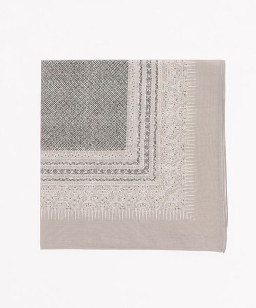 cardo fabrica(カルドファブリカ)の「._◇インド更紗プリントハンカチーフ(バンダナ/スカーフ・レディース・ネイビー/グレー・FREE)」の14枚目の写真