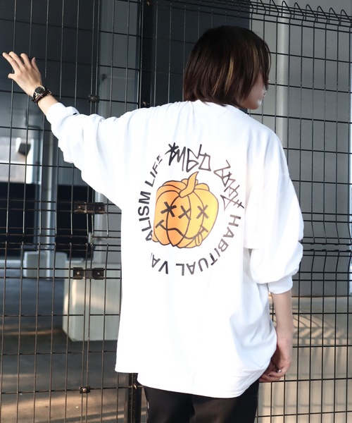 AFYF（エーエフワイエフ）の「【AFYF】AFYF Souvenir Long Sleeve T-Shirt "No.1" by GILDAN Ultra Cotton 6.0oz / AFYFスーベニア ロングスリーブ Tシャツ "No.1" ギルダンウルトラ コットン 6.0oz AFYF グラフィック by ロフトスキー（Tシャツ/カットソー・メンズ・ホワイト系その他/ブラック系その他/オレンジ系その他/ホワイト系その他2/ブラック系その他2/ホワイト系その他4/ホワイト系その他5/ブラック系その他3/ブラック系その他4/ホワイト系その他3/ブラック系その他5/ブラック系その他7/その他/ナチュラル/マルーン/ブラック系その他6/その他2/レッド系その他/ホワイト系その他7/ホワイト系その他6/レッド系その他2/ホワイト系/アッシュグレー/ライトブルー・LARGE/XX-LARGE/X-LARGE）」の3枚目の写真