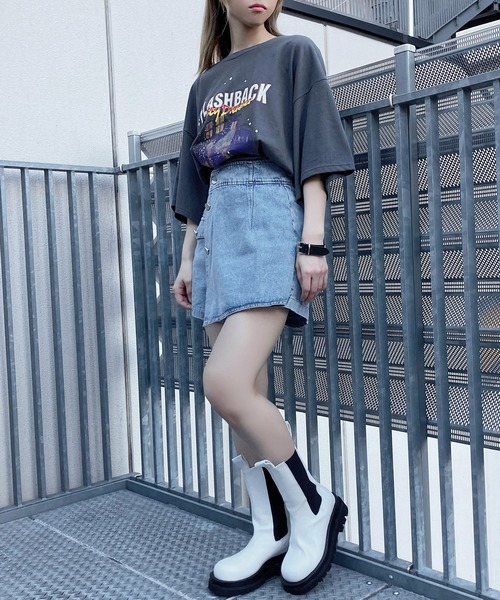 Figments(フィグメンツ)の「FLASHBACK T(Tシャツ/カットソー・レディース・スミクロ・FREE)」の2枚目の写真