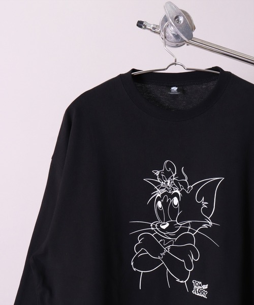 Tom&Jerry(トムアンドジェリー)の「【トムとジェリー】【ユニセックス】プリント 長袖 Tシャツ(DV)(Tシャツ/カットソー・メンズ・ブラック/ネイビー/オフホワイト/ミント/モカ/杢グレー・MEDIUM/LARGE/X-LARGE)」の1枚目の写真