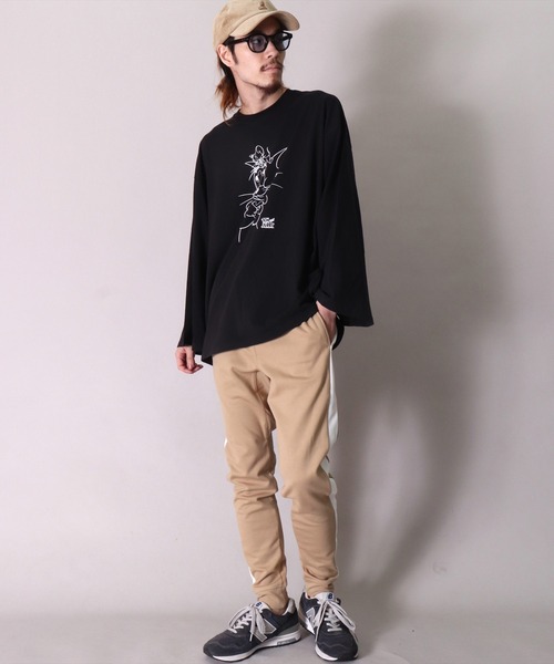Tom&Jerry(トムアンドジェリー)の「【トムとジェリー】【ユニセックス】プリント 長袖 Tシャツ(DV)(Tシャツ/カットソー・メンズ・ブラック/ネイビー/オフホワイト/ミント/モカ/杢グレー・MEDIUM/LARGE/X-LARGE)」の10枚目の写真