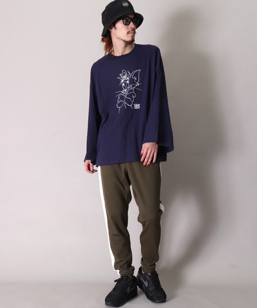 Tom&Jerry(トムアンドジェリー)の「【トムとジェリー】【ユニセックス】プリント 長袖 Tシャツ(DV)(Tシャツ/カットソー・メンズ・ブラック/ネイビー/オフホワイト/ミント/モカ/杢グレー・MEDIUM/LARGE/X-LARGE)」の14枚目の写真