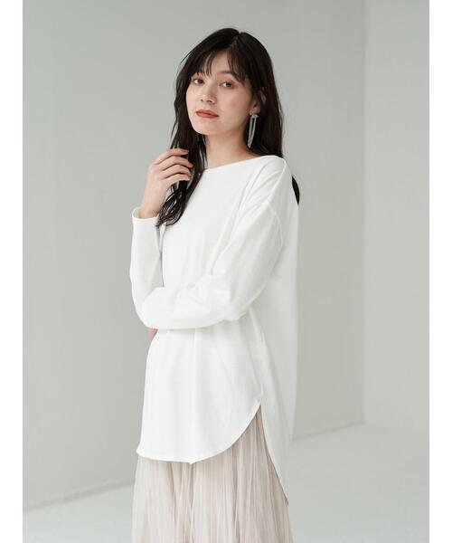 YECCA VECCA（イェッカヴェッカ）の「・ラウンドヘム長袖カットソー＊（Tシャツ/カットソー・レディース・オフホワイト/チャコールグレー/ベージュ・FREE）」の4枚目の写真