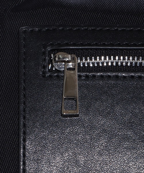 ROOPTOKYO（ループトウキョウ）の「UNKNOWN/アンノウン NYLON DAGGER BAG / UNKNOWN ボディーバッグ ウエストポーチ スタッズ（ボディバッグ/ウエストポーチ・メンズ・ブラック・ONE SIZE）」の7枚目の写真