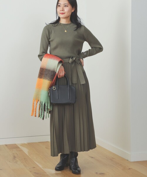 BEAMS HEART（ビームスハート）の「BEAMS HEART / ロングスリーブ リブニット セットアップ（ワンピース・レディース・ブラウン/グレー/オリーブ/ブラウン系その他4/ホワイト系その他5・SMALL/MEDIUM）」の21枚目の写真