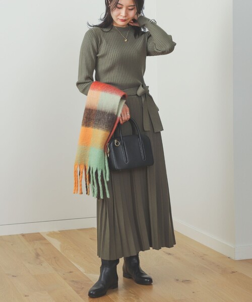 BEAMS HEART（ビームスハート）の「BEAMS HEART / ロングスリーブ リブニット セットアップ（ワンピース・レディース・ブラウン/グレー/オリーブ/ブラウン系その他4/ホワイト系その他5・SMALL/MEDIUM）」の22枚目の写真