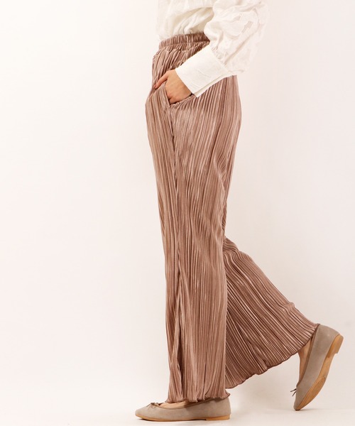 Brownie（ブラウニー）の「Brownie プリーツフレアーパンツ（その他パンツ・レディース・ベージュ/ブラウン/ミント/モカ・FREE）」の12枚目の写真