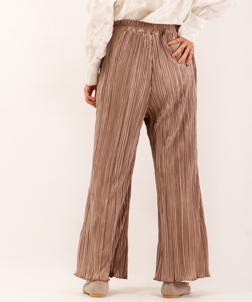 Brownie（ブラウニー）の「Brownie プリーツフレアーパンツ（その他パンツ・レディース・ベージュ/ブラウン/ミント/モカ・FREE）」の13枚目の写真