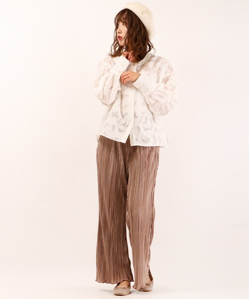 Brownie（ブラウニー）の「Brownie プリーツフレアーパンツ（その他パンツ・レディース・ベージュ/ブラウン/ミント/モカ・FREE）」の14枚目の写真