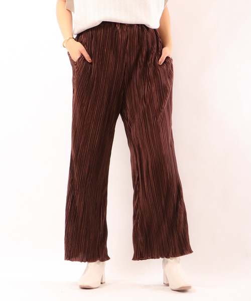 Brownie（ブラウニー）の「Brownie プリーツフレアーパンツ（その他パンツ・レディース・ベージュ/ブラウン/ミント/モカ・FREE）」の7枚目の写真