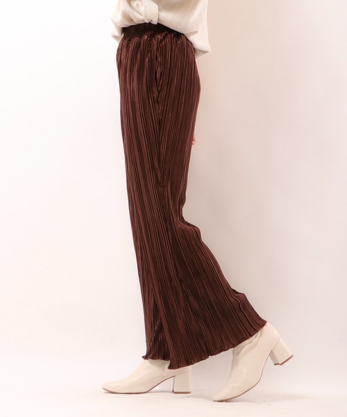 Brownie（ブラウニー）の「Brownie プリーツフレアーパンツ（その他パンツ・レディース・ベージュ/ブラウン/ミント/モカ・FREE）」の8枚目の写真