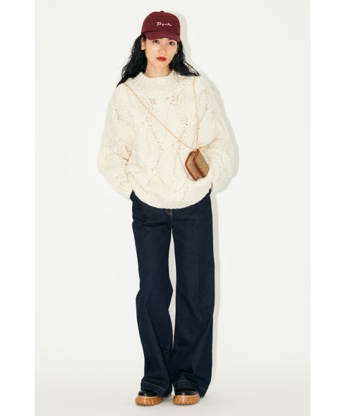 MOUSSY(マウジー)の「M BUTTON HW FLARE パンツ(デニムパンツ・レディース・ワンウォッシュ・2/1/0)」の2枚目の写真