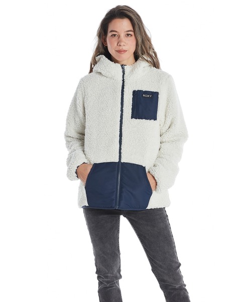 ROXY（ロキシー）の「RANDOM FLOWER/ロキシーリバーシブルモコモコボアジャケット（ブルゾン・レディース・ブラック/ナチュラル・SMALL/MEDIUM/LARGE/X-LARGE）」の2枚目の写真