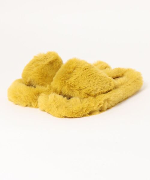 STYLEBLOCK（スタイルブロック）の「ふわふわファースリッパサンダル（サンダル・レディース・ベージュ/ホワイト/ブラック/ブルー/オレンジ/イエロー・36/39/38/40/37/35）」の10枚目の写真