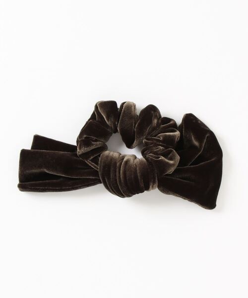 Loueme(ルエム)の「ベロアリボンシュシュ(シュシュ・レディース・ブラック/ブラウン/カーキ・FREE)」の5枚目の写真