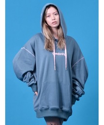 Questioning（クエスチョニング）の「ロゴ配色ステッチ ボリュームスリーブ ビッグプルオーバーパーカー（パーカー）」