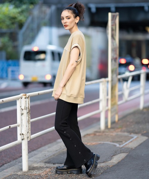 X-girl（エックスガール）の「CONTRAST LINE SWEAT VEST（ベスト・レディース・ライトブルー/ブラック/ベージュ・S/M）」の15枚目の写真