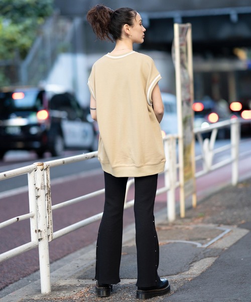 X-girl（エックスガール）の「CONTRAST LINE SWEAT VEST（ベスト・レディース・ライトブルー/ブラック/ベージュ・S/M）」の16枚目の写真