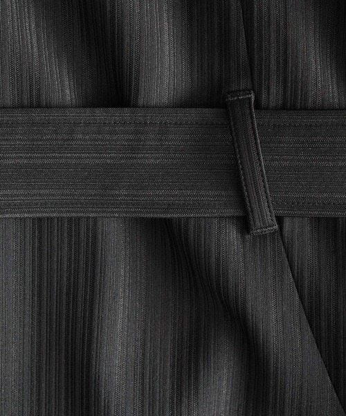 SHAREEF（シャリーフ）の「SLEEVE LESS COAT（チェスターコート・メンズ・ホワイト系その他/ブラック・1/2）」の8枚目の写真