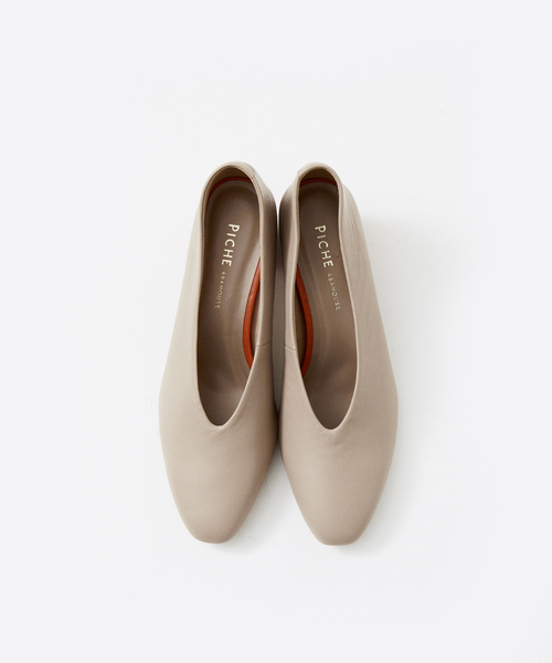 PICHE ABAHOUSE（ピシェ アバハウス）の「カラーヒールソフトパンプス（パンプス・レディース・ブラック/オフホワイト/ベージュ/マスタード・34/35/36/37/38/39/40）」の13枚目の写真