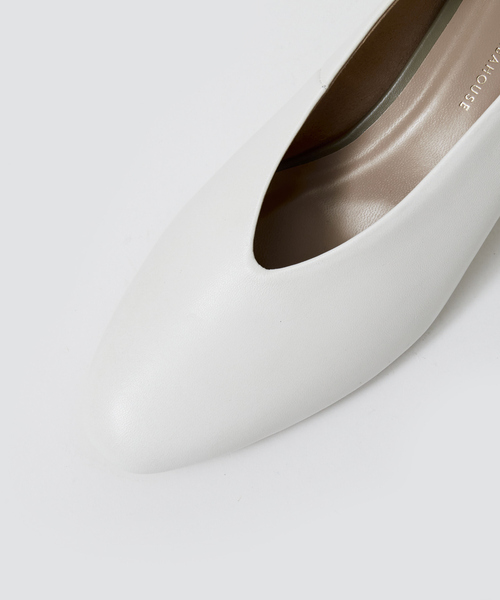 PICHE ABAHOUSE（ピシェ アバハウス）の「カラーヒールソフトパンプス（パンプス・レディース・ブラック/オフホワイト/ベージュ/マスタード・34/35/36/37/38/39/40）」の8枚目の写真