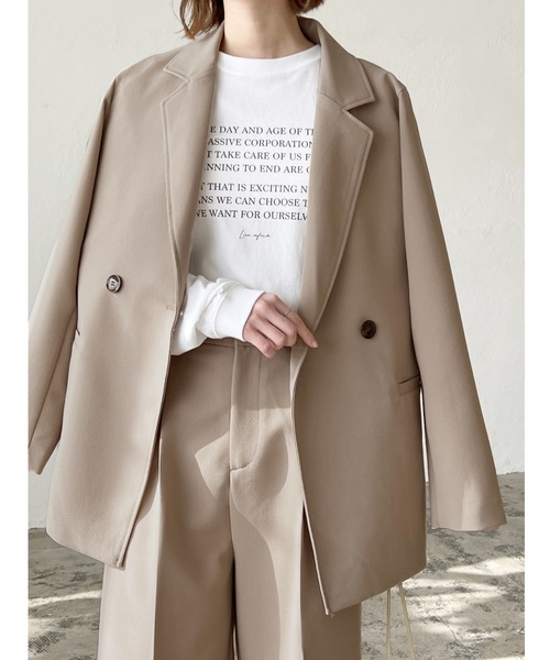 LIAN（リアン）の「テーラードジャケット＆ハーフパンツ　セットアップ（テーラードジャケット・レディース・アイボリー/ブラック/グレー/グレイッシュベージュ/ネイビー・FREE）」の6枚目の写真