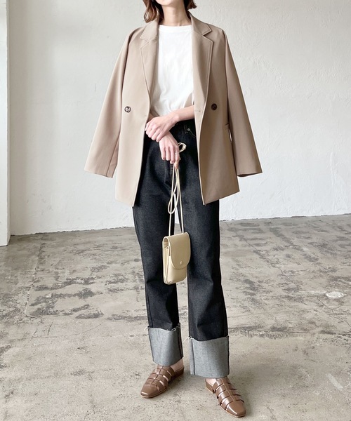 LIAN（リアン）の「テーラードジャケット＆ハーフパンツ　セットアップ（テーラードジャケット・レディース・アイボリー/ブラック/グレー/グレイッシュベージュ/ネイビー・FREE）」の10枚目の写真