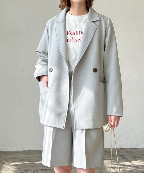 LIAN（リアン）の「テーラードジャケット＆ハーフパンツ　セットアップ（テーラードジャケット・レディース・アイボリー/ブラック/グレー/グレイッシュベージュ/ネイビー・FREE）」の21枚目の写真
