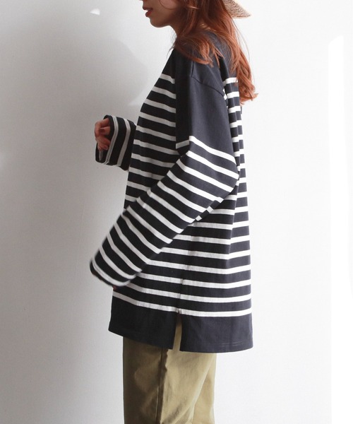 feepur（フェピュール）の「バスクボーダービッグロンT（Tシャツ/カットソー・レディース・ホワイト×ブルー/ホワイト×ネイビー/ホワイト×ピンク/ネイビー×ホワイト・MEDIUM）」の6枚目の写真