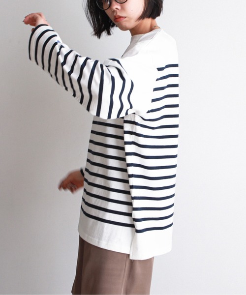 feepur（フェピュール）の「バスクボーダービッグロンT（Tシャツ/カットソー・レディース・ホワイト×ブルー/ホワイト×ネイビー/ホワイト×ピンク/ネイビー×ホワイト・MEDIUM）」の17枚目の写真